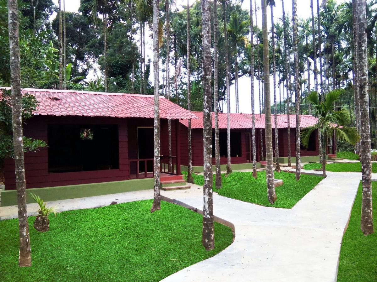 La Flora Prakruth Resort Coorg Madikeri Luaran gambar
