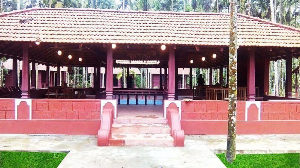 La Flora Prakruth Resort Coorg Madikeri Luaran gambar